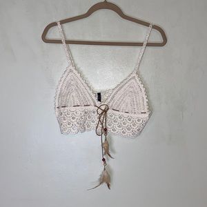 San Joy Crochet Ivory Crop Top w/Feather & Bead Detail-Women’s Sz M/L-NWT